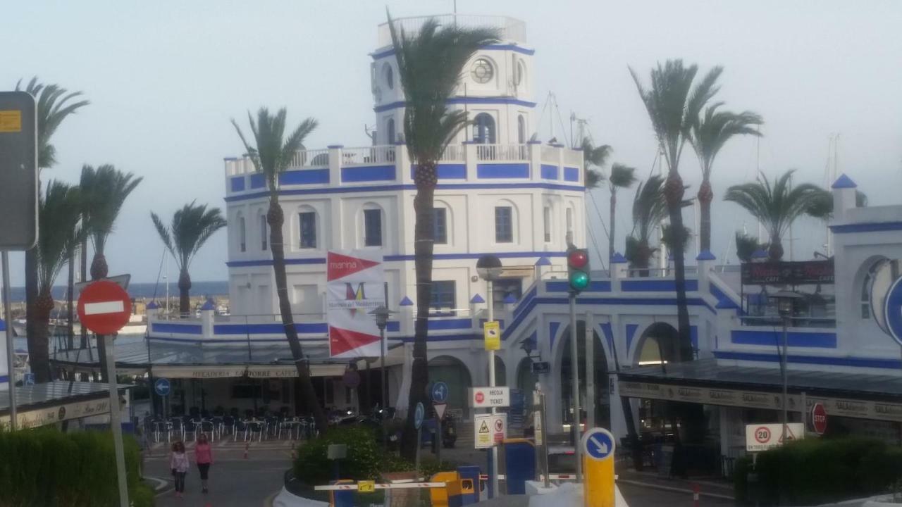 Puerto Deportivo Эстепона Экстерьер фото